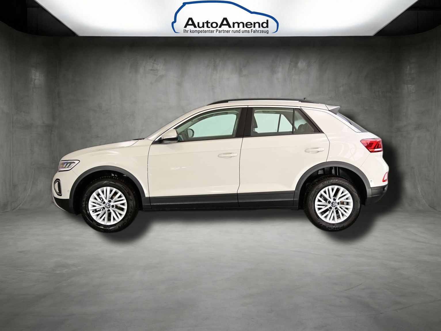 Fahrzeugabbildung Volkswagen T-Roc Life 1.0 TSI 6-Gang Schaltgetriebe