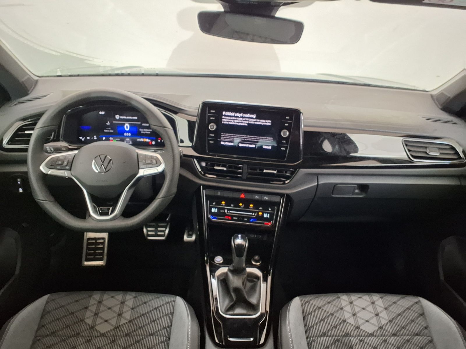 Fahrzeugabbildung Volkswagen T-Roc R-Line 1.5 TSI 7-Gang-DSG Automatik