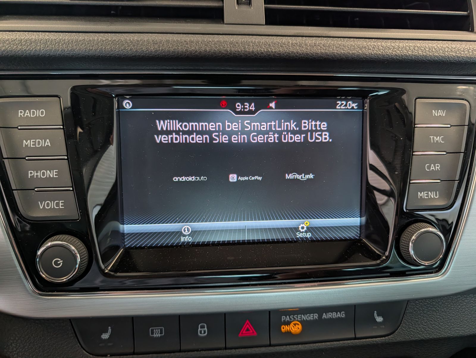 Fahrzeugabbildung SKODA Fabia Combi 1.0 TSI Ambition NAV SHZ Full-Link PDC VLB