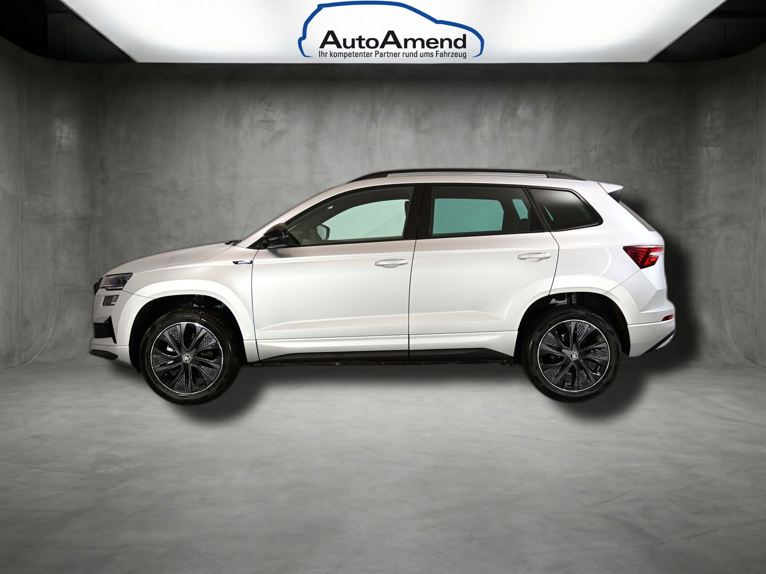 Fahrzeugabbildung SKODA Karoq Sportline 1.5 TSI 7-Gang-DSG Automatik