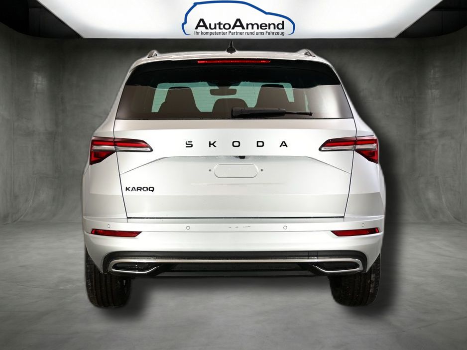 Fahrzeugabbildung SKODA Karoq Sportline 1.5 TSI 7-Gang-DSG Automatik