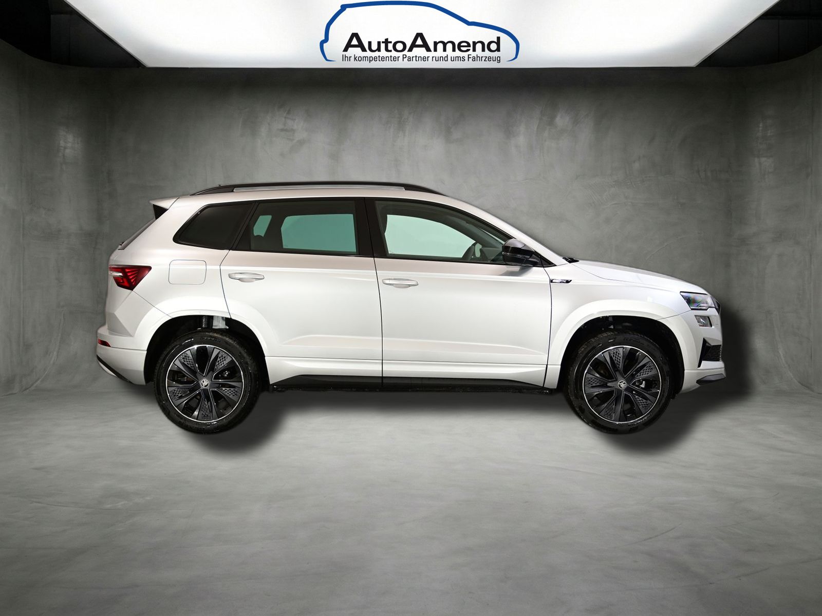 Fahrzeugabbildung SKODA Karoq Sportline 1.5 TSI 7-Gang-DSG Automatik