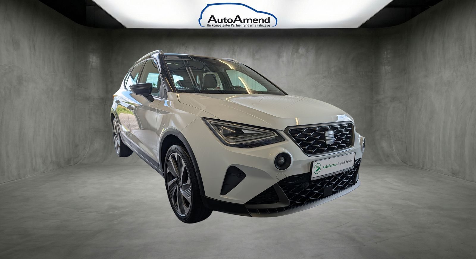 Fahrzeugabbildung SEAT Arona 1.5 TSI FR DSG AHK NAV PLA LED SHZ Full Link VLB