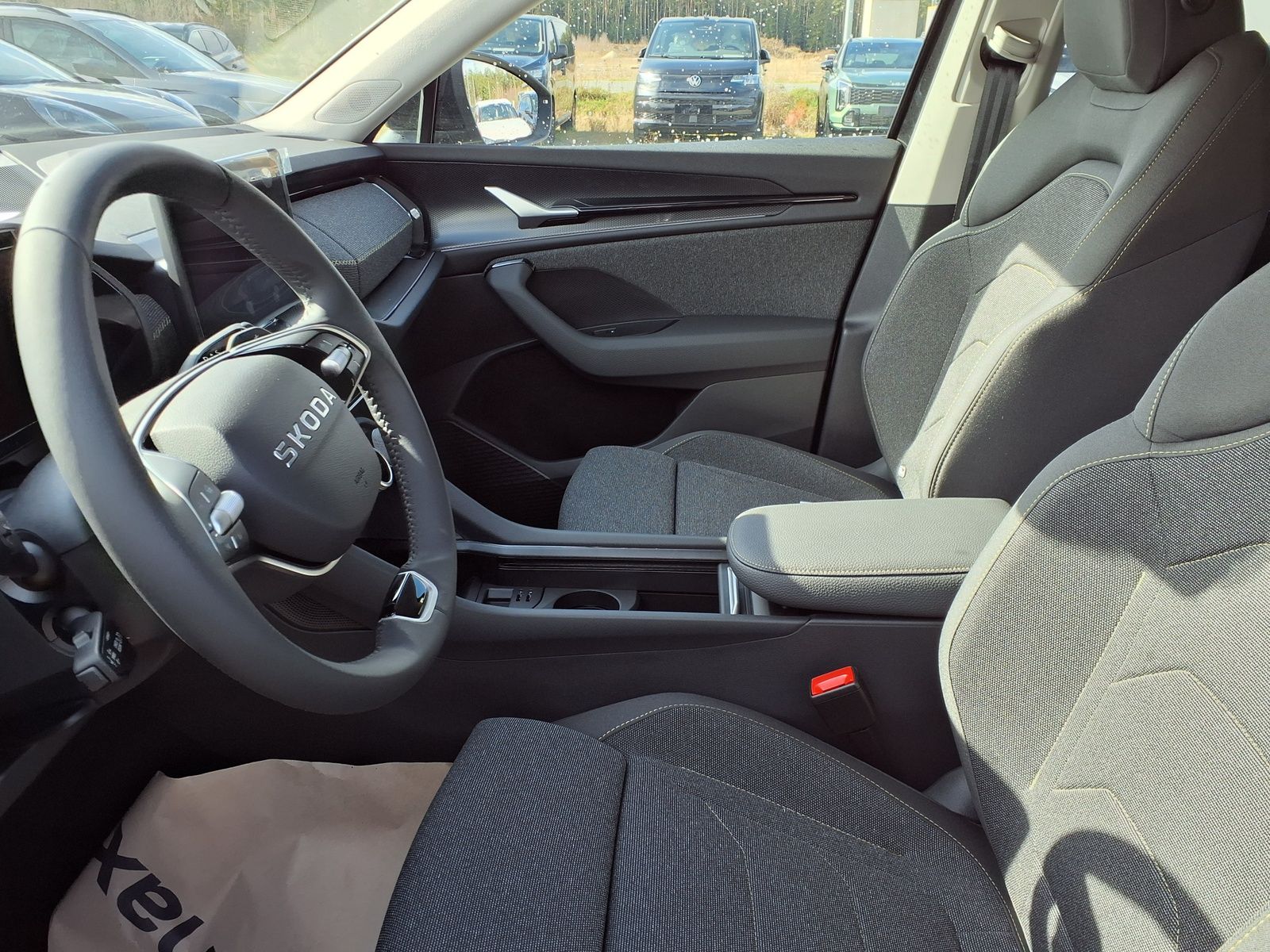Fahrzeugabbildung SKODA Kodiaq Selection 1.5 TSI mHEV 7-Gang DSG Automatik