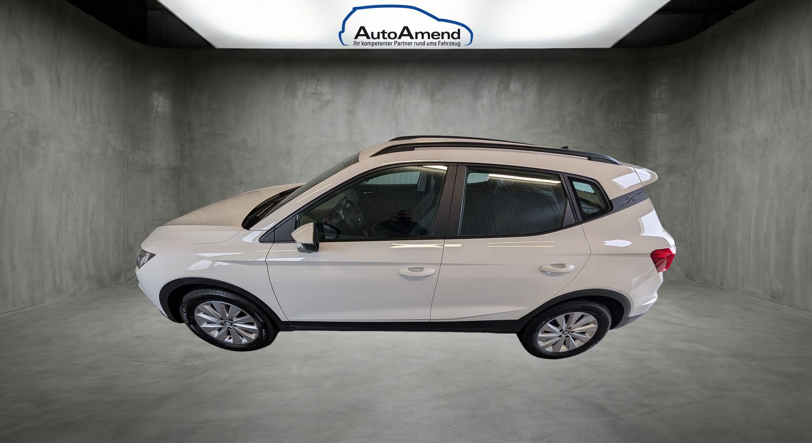 Fahrzeugabbildung SEAT Arona 1.0 TSI Style WINTERPAK FULL LINK PDC KLIMA VLB