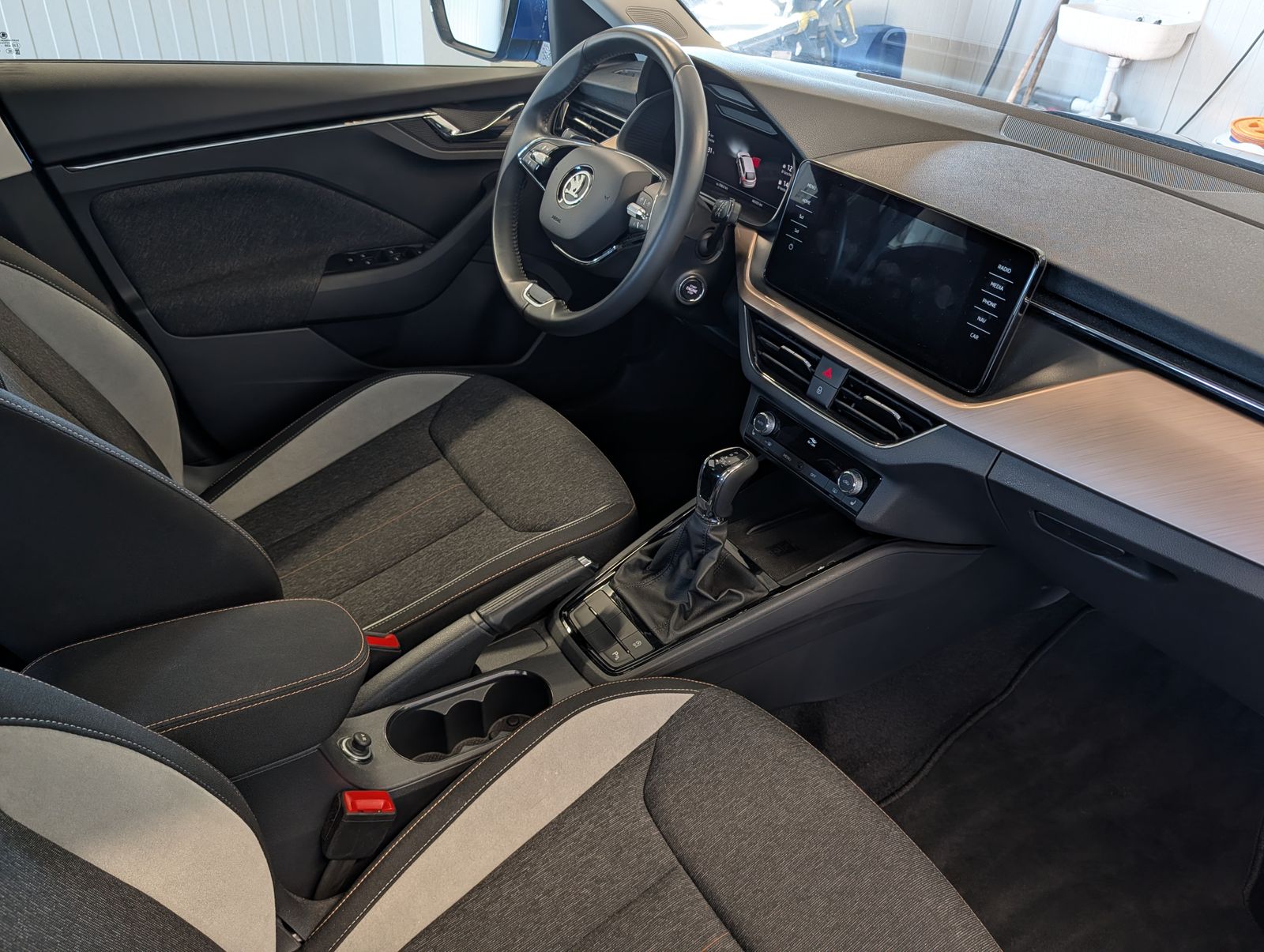 Fahrzeugabbildung SKODA Scala 1.5 TSI Style DSG ACC PDC WSL VLB LED FSB