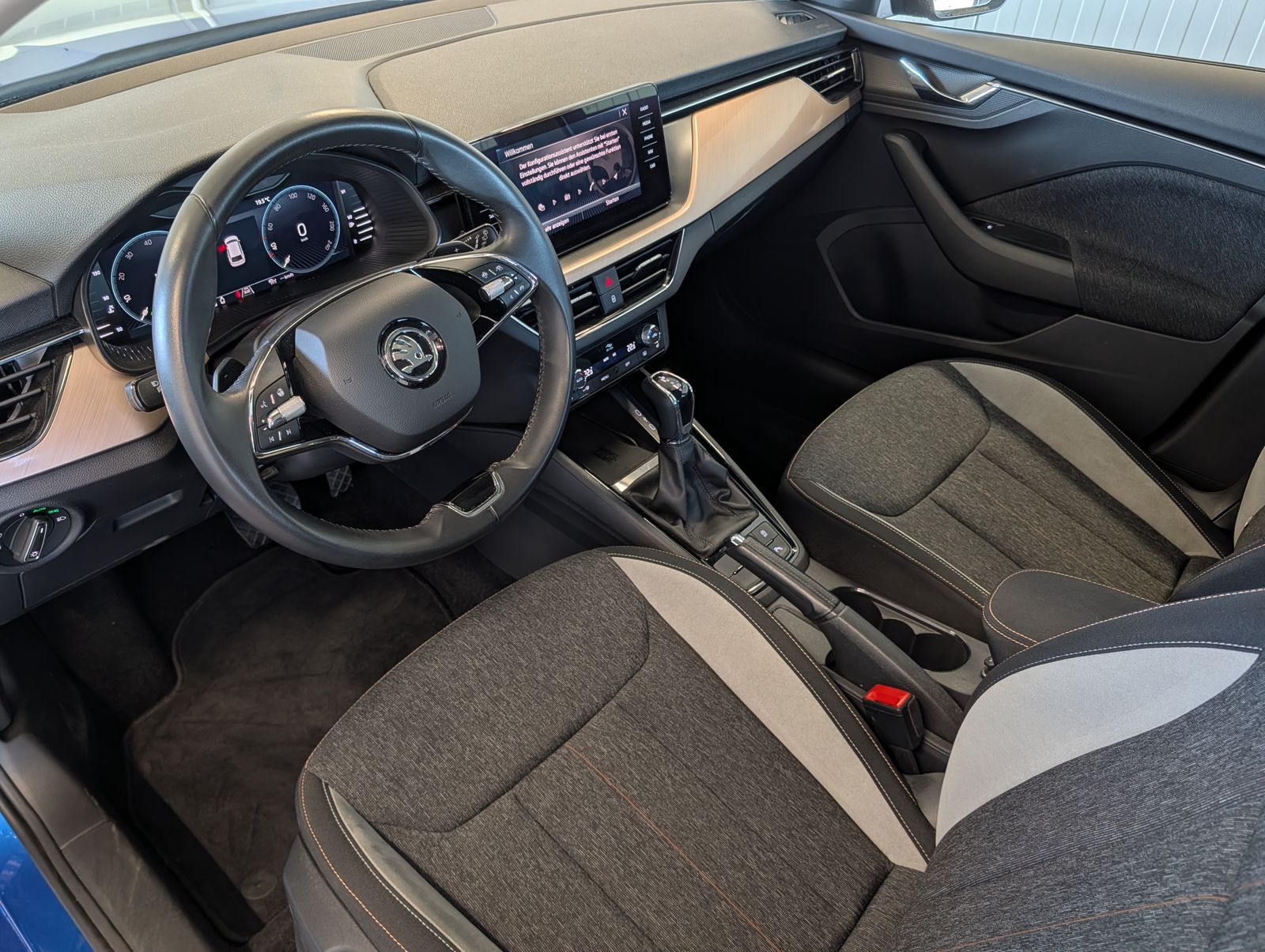 Fahrzeugabbildung SKODA Scala 1.5 TSI Style DSG ACC PDC WSL VLB LED FSB