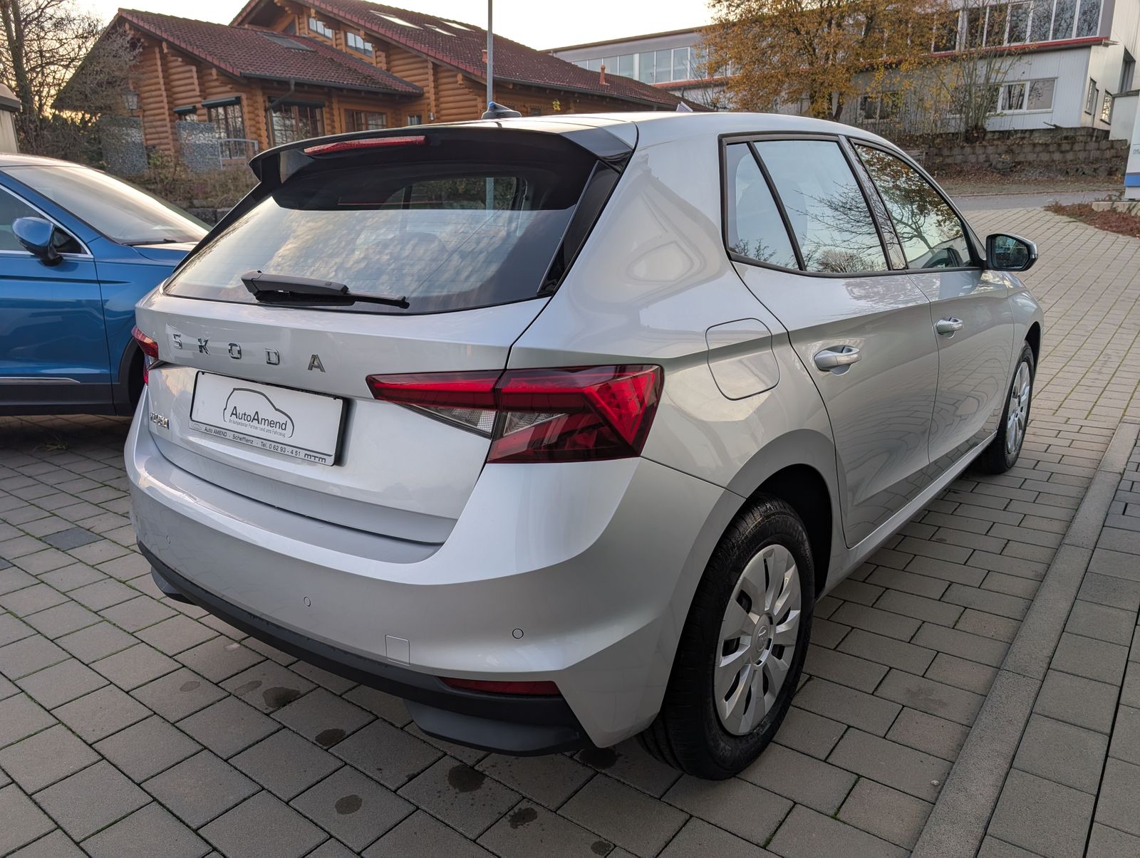 Fahrzeugabbildung SKODA Fabia Selection Kamera Parksensoren SHZ 4J Garantie