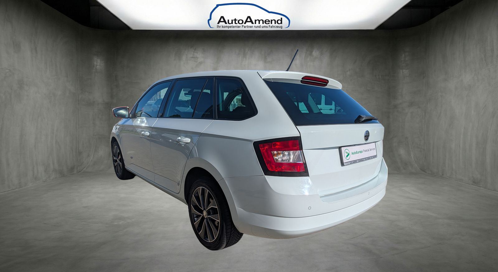 Fahrzeugabbildung SKODA Fabia Fabia Combi 1.2 TSI Edition AHK NAV SHZ PDC