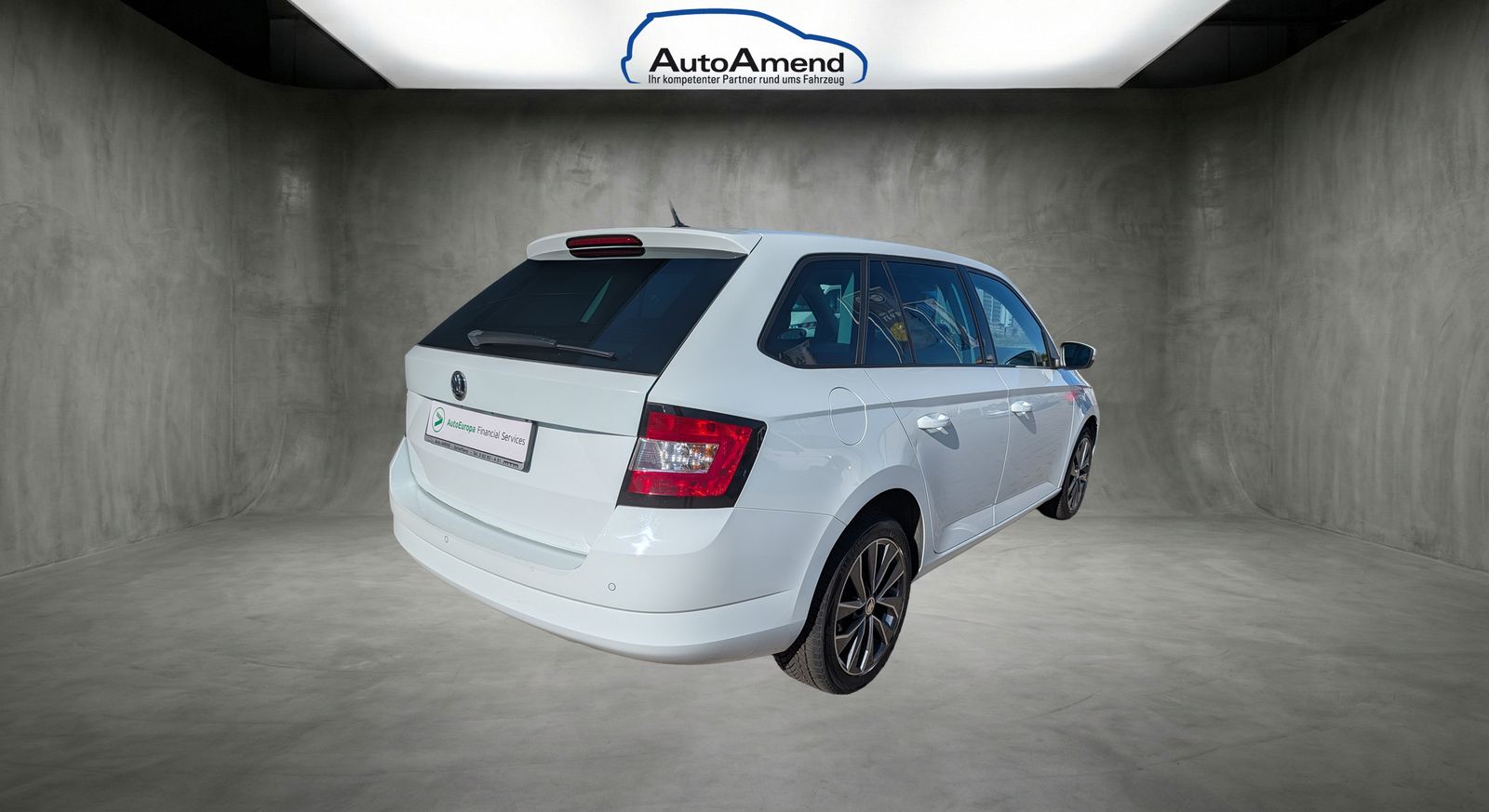 Fahrzeugabbildung SKODA Fabia Fabia Combi 1.2 TSI Edition AHK NAV SHZ PDC