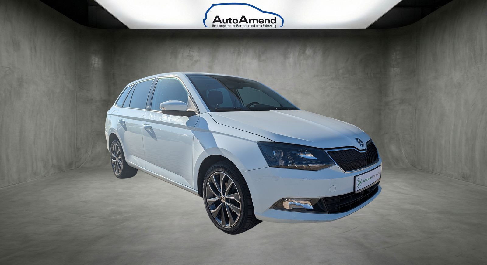 Fahrzeugabbildung SKODA Fabia Fabia Combi 1.2 TSI Edition AHK NAV SHZ PDC