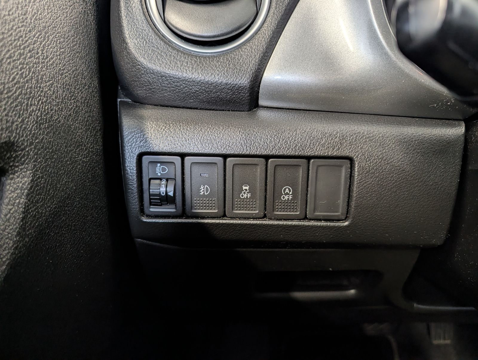Fahrzeugabbildung Suzuki Vitara 1.6 Comfort 4x2 SHZ Kamera Tempomat Klimaautomatik LMK Carplay Android Auto