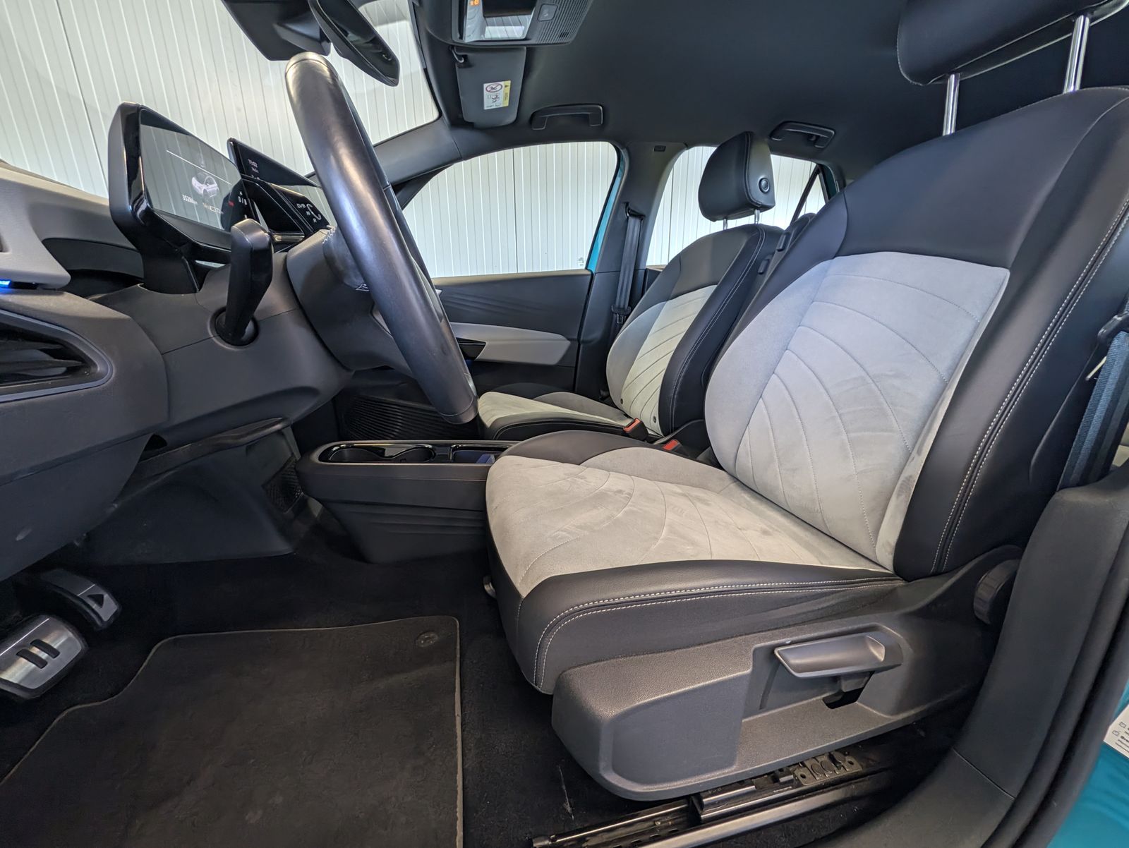 Fahrzeugabbildung Volkswagen ID.3 ID.3 Pro Performance AHK Assistenz-Paket Wärmepumpe Infotainment-Paket Plus