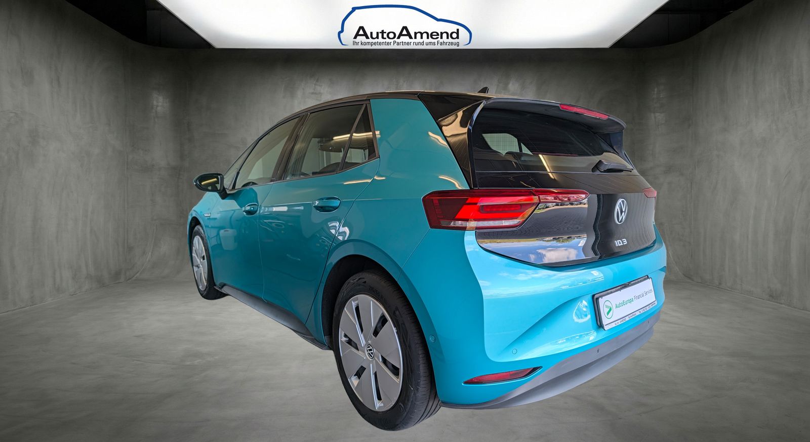 Fahrzeugabbildung Volkswagen ID.3 ID.3 Pro Performance AHK Assistenz-Paket Wärmepumpe Infotainment-Paket Plus