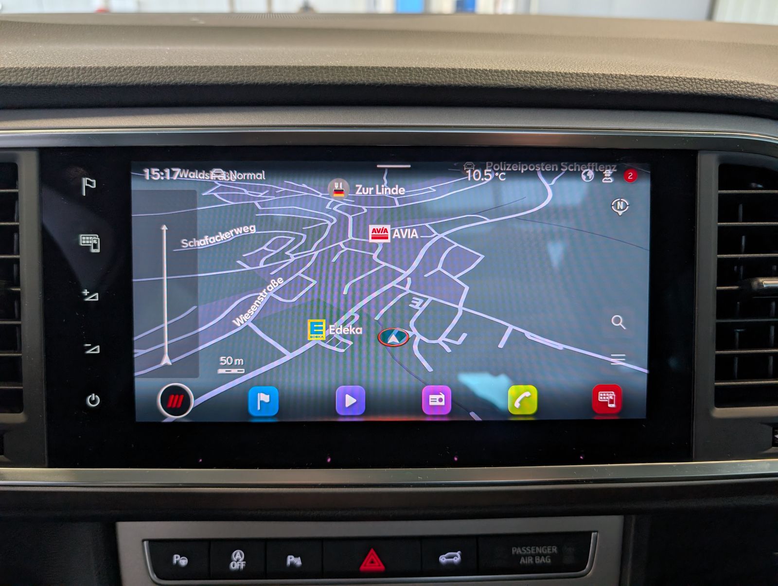 Fahrzeugabbildung SEAT Ateca 1.5 TSI DSG Xperience AHK NAV ACC SHZ PARK Pano