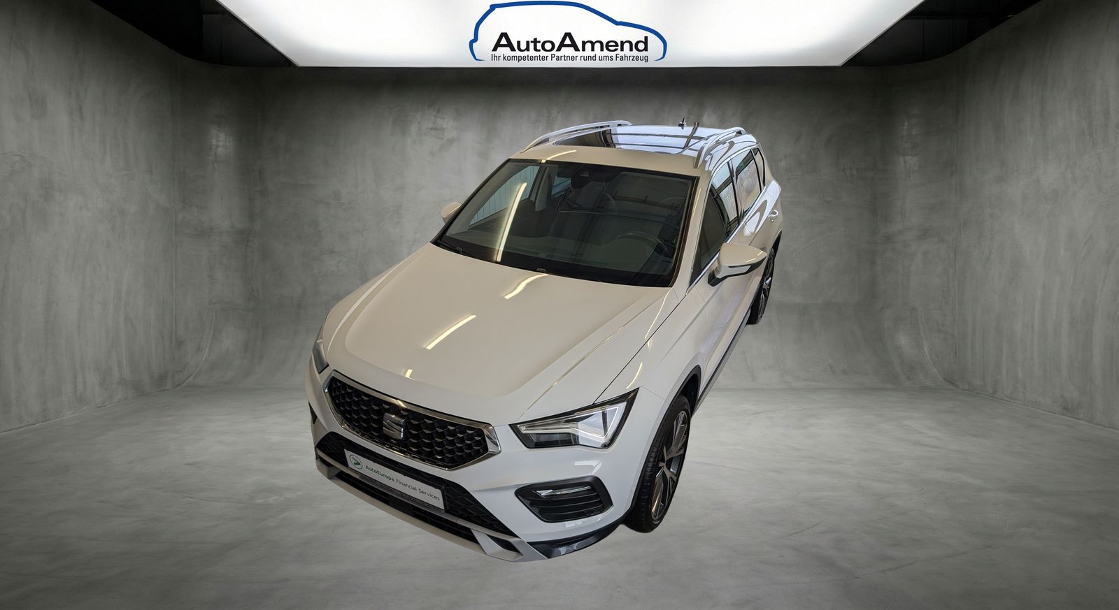 Fahrzeugabbildung SEAT Ateca 1.5 TSI DSG Xperience AHK NAV ACC SHZ PARK Pano