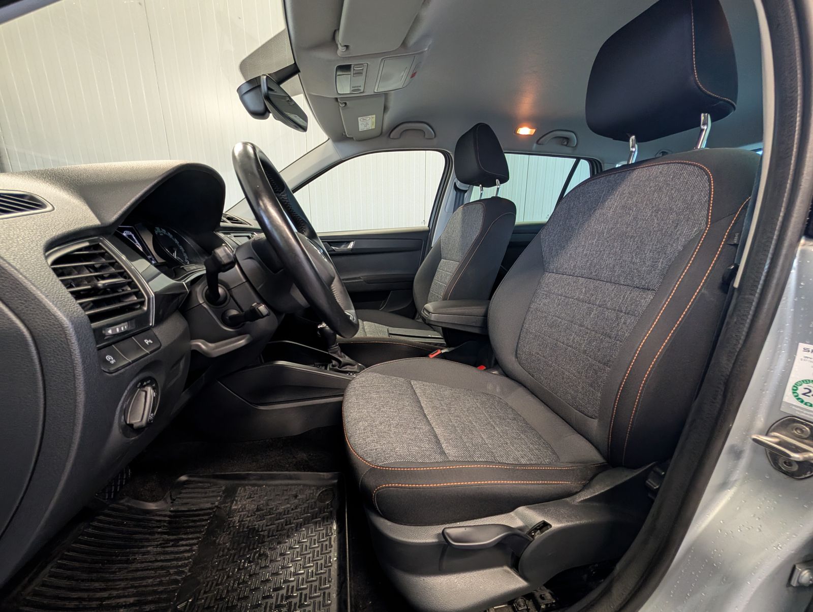 Fahrzeugabbildung SKODA Fabia Fabia Combi 1.0 TSI DSG Best of NAV AHK ACC VARI