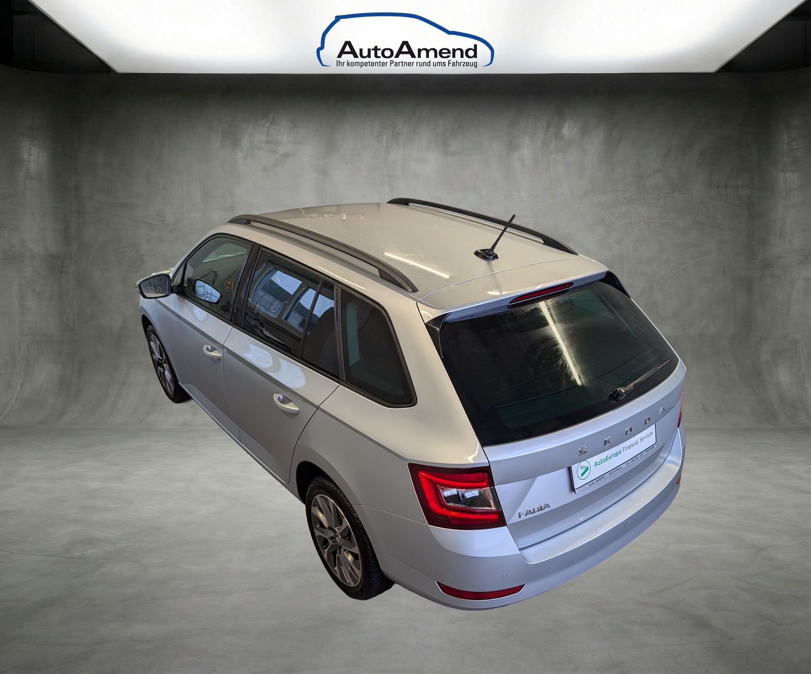 Fahrzeugabbildung SKODA Fabia Fabia Combi 1.0 TSI DSG Best of NAV AHK ACC VARI