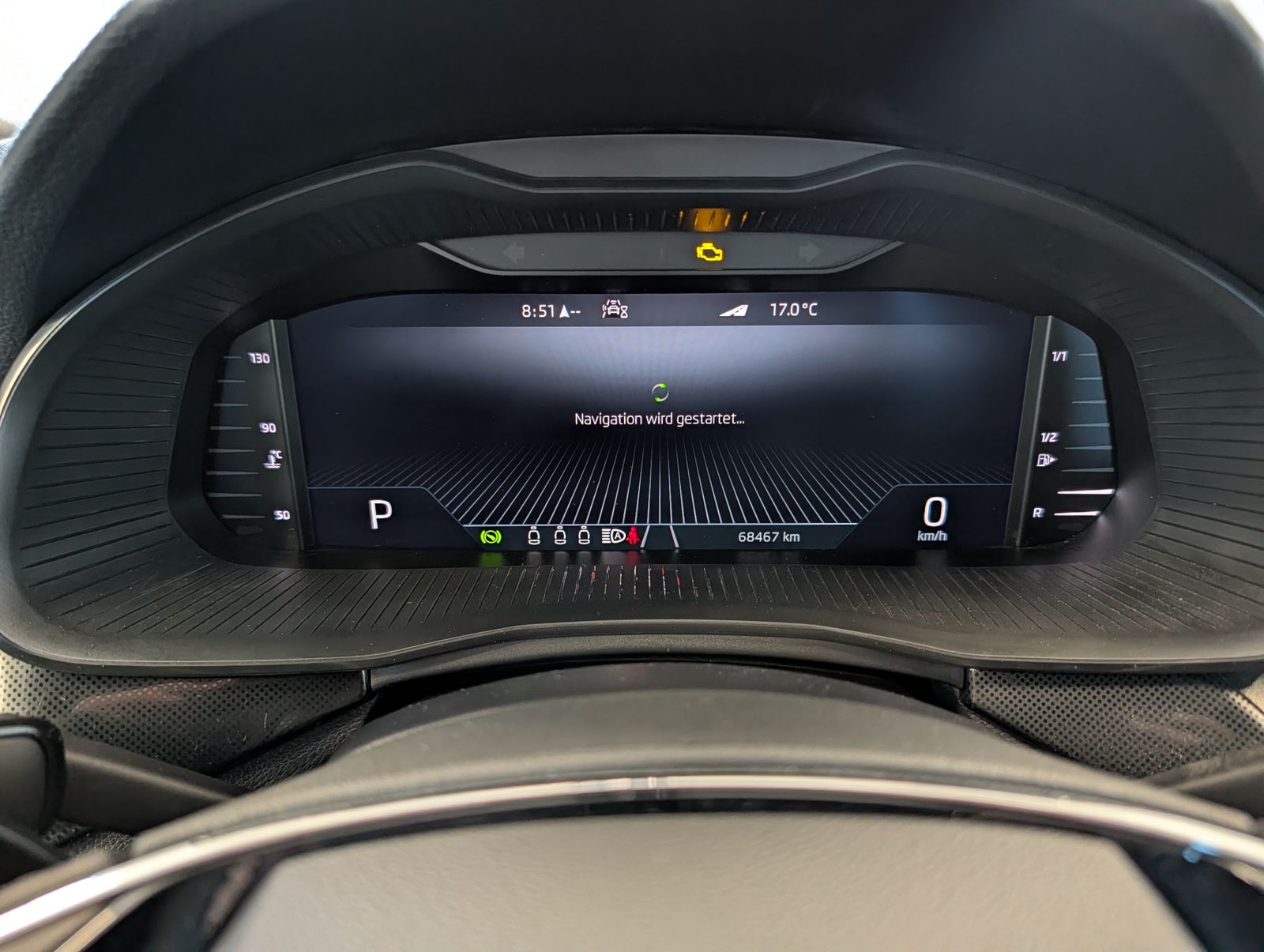 Fahrzeugabbildung SKODA Scala 1.5 TSI Style DSG AHK ACC NAVI 18