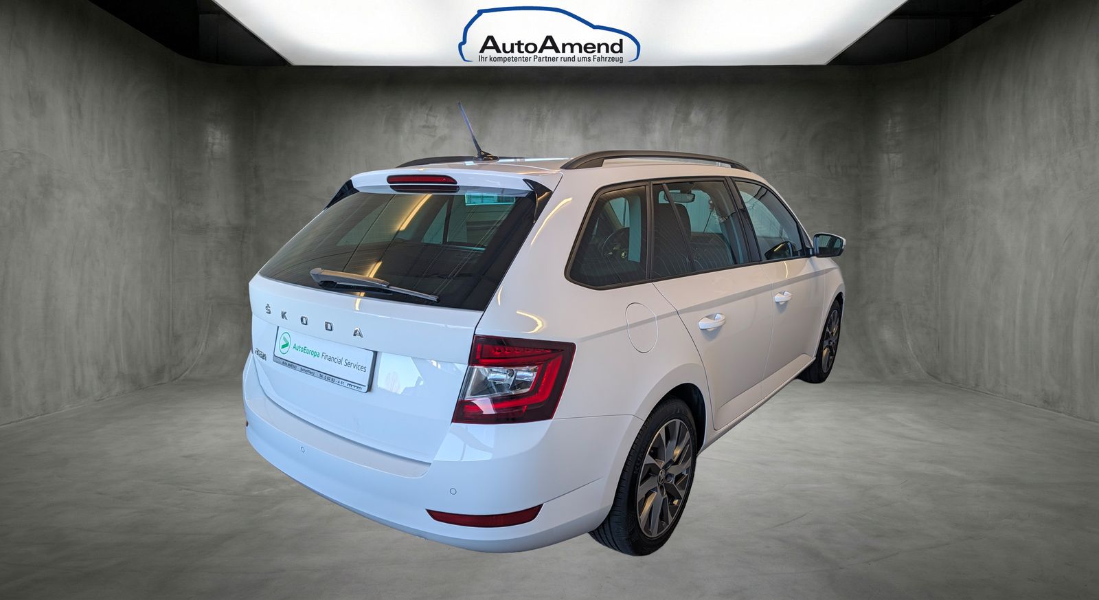 Fahrzeugabbildung SKODA Fabia Fabia Combi 1.0 TSI Best of AHK NAV PDC LED FLA