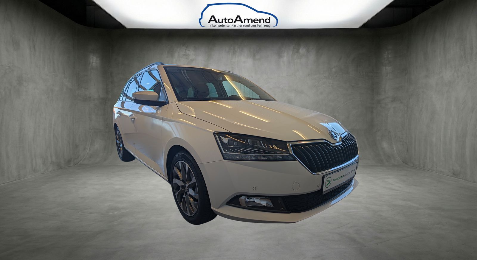 Fahrzeugabbildung SKODA Fabia Fabia Combi 1.0 TSI Best of AHK NAV PDC LED FLA